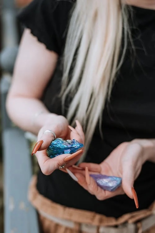 Onnenkivet syntymäkuukauden mukaan